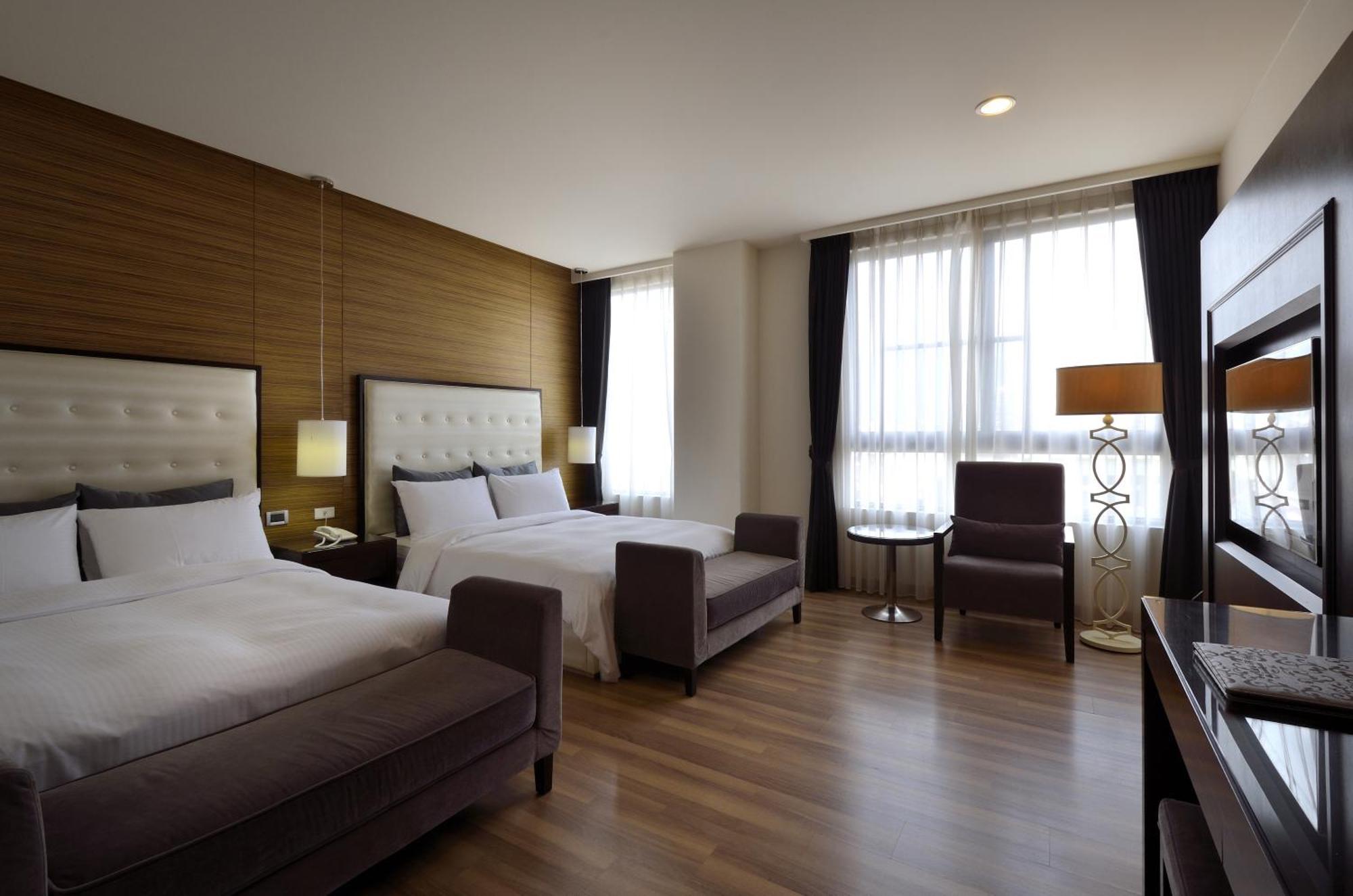 Hotel Modern Puli Habitación foto