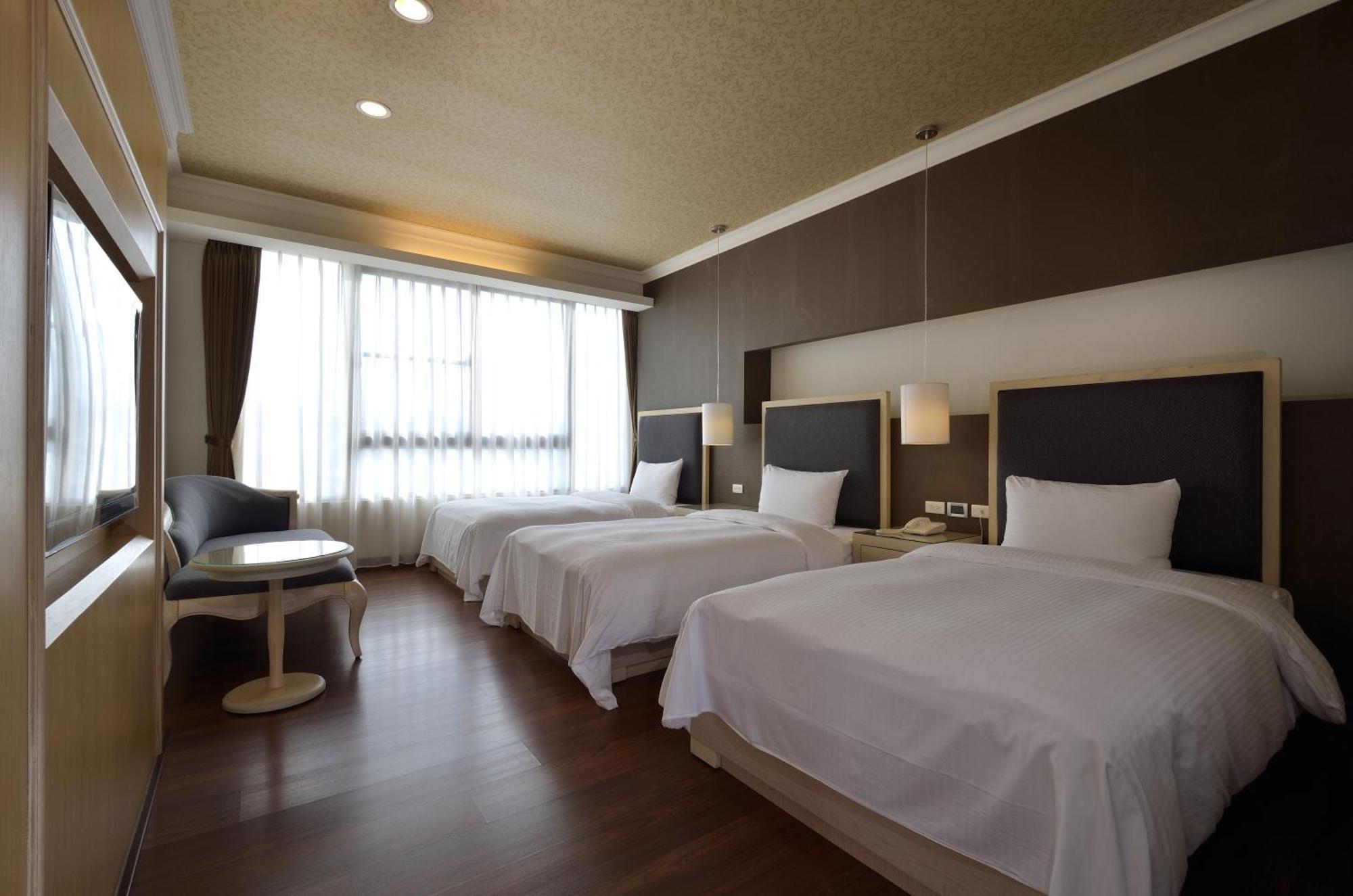 Hotel Modern Puli Habitación foto