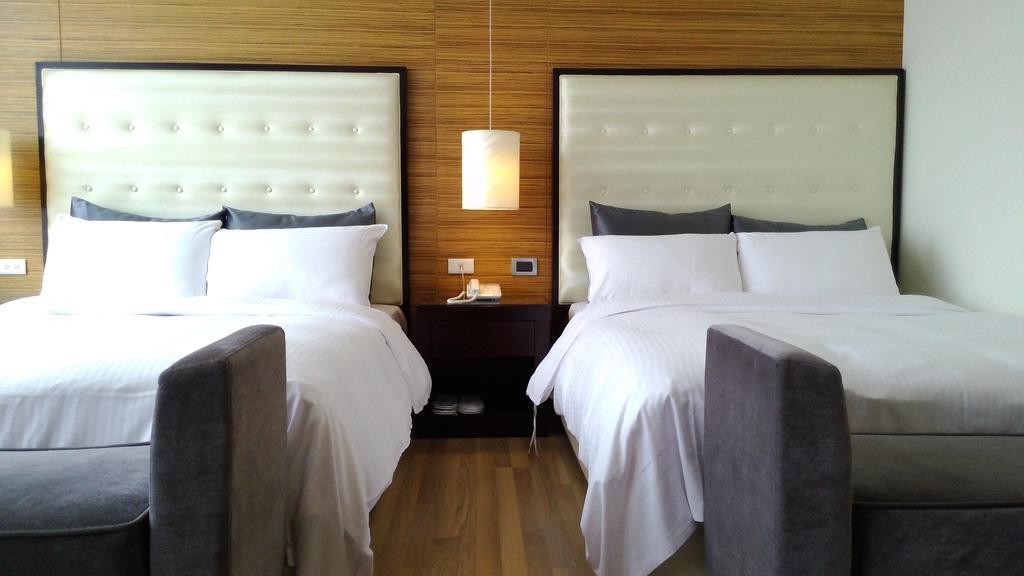 Hotel Modern Puli Habitación foto